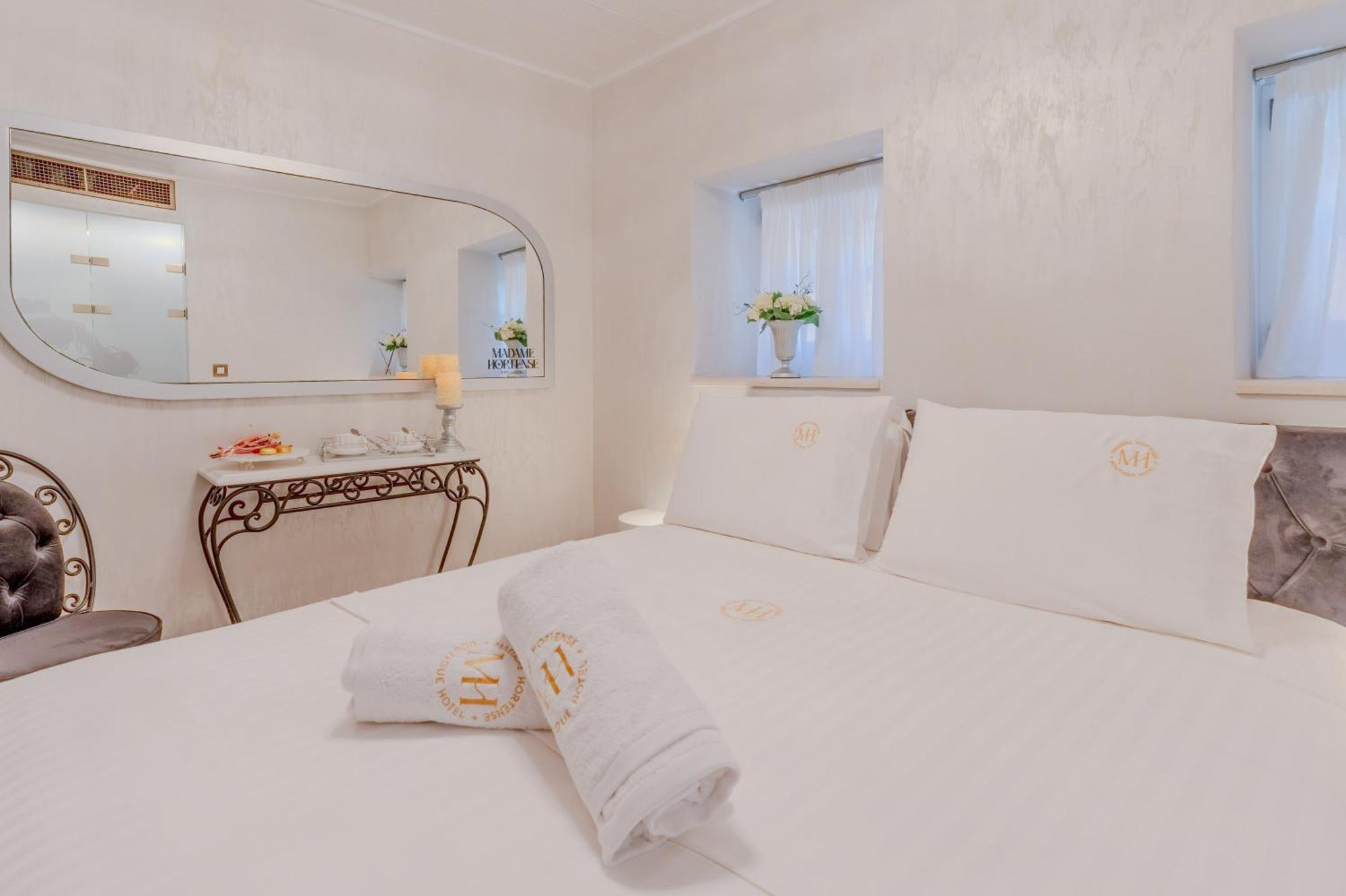 Madame Hortense Boutique Hotel Ханя Екстериор снимка
